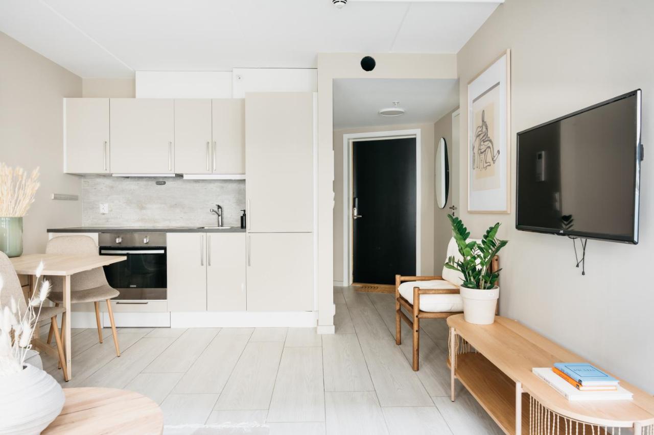 Stay Urban - Scandinavian Comfort With French Balcony Bergen Extérieur photo